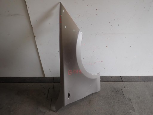 BLATOBRAN PREDNJI DESNI BMW 1 E82 E87 E88 2004-2012