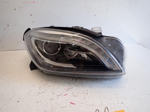 LAMPA FAR PREDNJI DESNI MERCEDES ML W166 BI-XENON ZAKRETNI