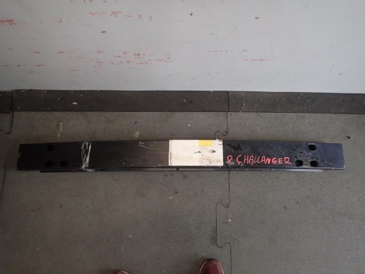 GREDA BRANIKA ZADNJI DODGE CHALLANGER 15-