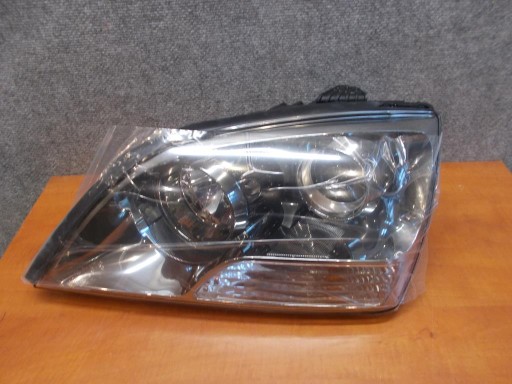 LAMPA FAR PREDNJI LIJEVI KIA SORENTO 06-09 NOVO