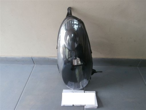 LAMPA FAR PREDNJI DESNI NISSAN MICRA K12