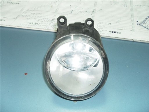 MAGLENKA DESNI TOYOTA PRIUS 09-