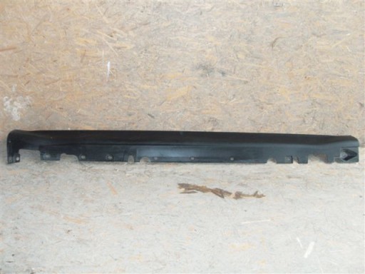 POKLOPAC NA PRAG DESNI BMW X5 E70