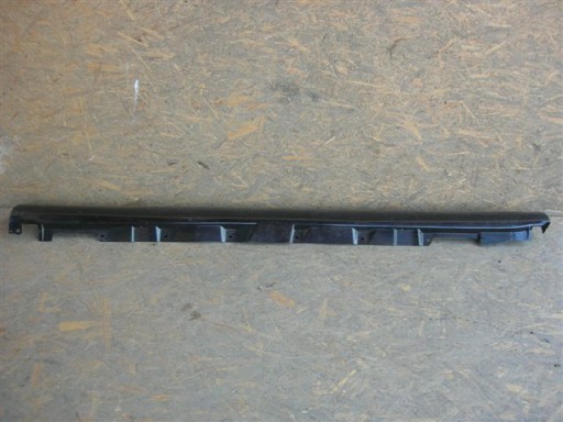 POKLOPAC NA PRAG LIJEVI TOYOTA AVENSIS 03-06