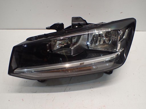 LAMPA FAR PREDNJI DESNI AUDI Q2 16- 81A