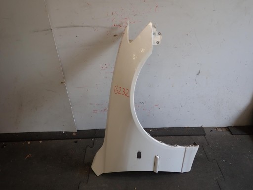 BLATOBRAN PREDNJI DESNI LEXUS IS 200 1999-2004