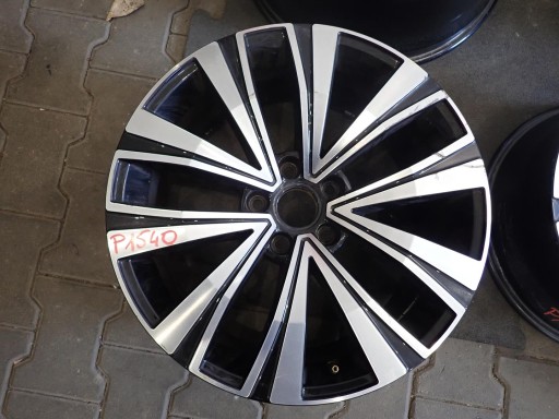 ALUMINIJSKA FELGA VW ARTEON 3G8 5X112 ET40 8J 18