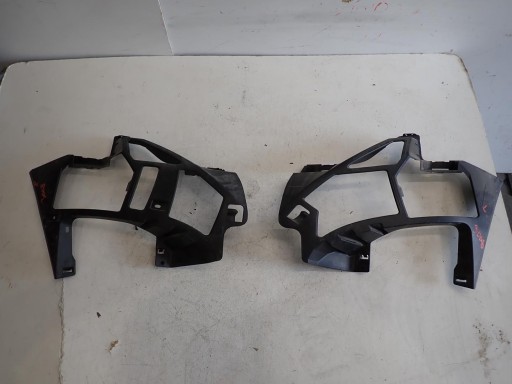 NOSAČ BRANIKA LIJEVI PREDNJI PEUGEOT 3008 5008 II 2016- 9815337680