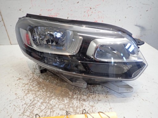 LAMPA FAR PREDNJI DESNI CITROEN JUMPY III 2016- 9808567680