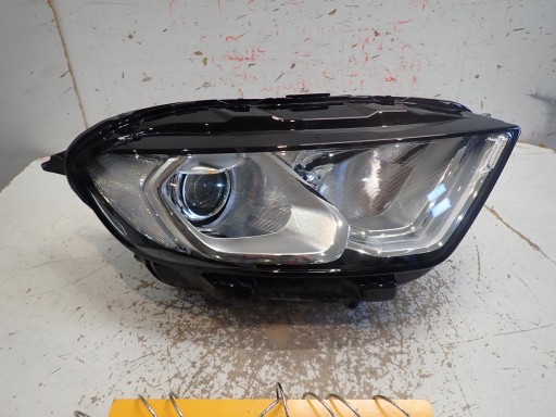 LAMPA FAR PREDNJI DESNI FORD ECOSPORT REDIZAJN 2017- XENON