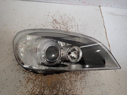 LAMPA FAR PREDNJI DESNI VOLVO S60 V60 2010-2013 BI-XENON ZAKRETNI 31299991