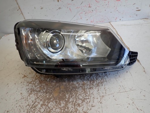 LAMPA FAR PREDNJI DESNI SKODA YETI REDIZAJN 2013- BI-XENON 5L1941018D