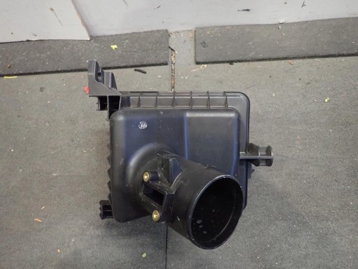 KUČIŠTE FILTERA ZRAKA NISSAN GTR GT-R