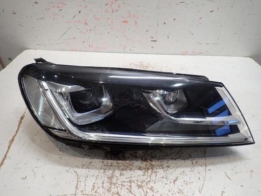 LAMPA FAR PREDNJI DESNI VW TOUAREG II REDIZAJN 2014- BI-XENON