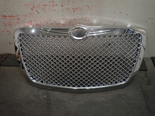 MASKA CHRYSLER 300C 2004- ZAMJENSKI DIO BENTLEY