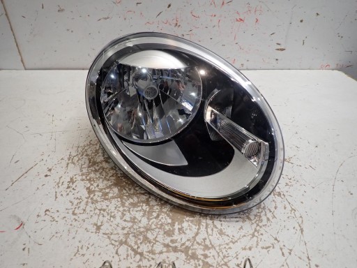 LAMPA FAR PREDNJI DESNI VW BEETLE 2011- 5C1941006A