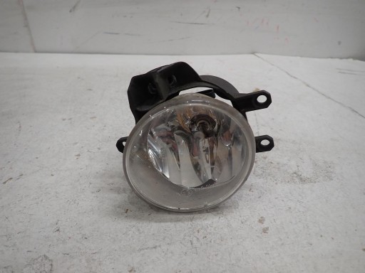 MAGLENKA DESNI TOYOTA AVENSIS T27 VERSO 81210-02110