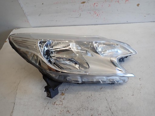 LAMPA FAR PREDNJI DESNI NISSAN NOTE II 2013- 260103VV0A