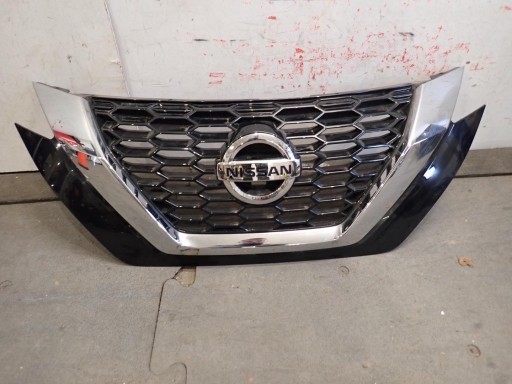 MASKA NISSAN JUKE II 2019- 62310-6PA0A