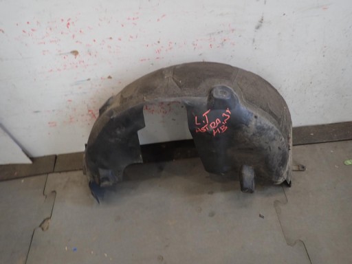 PVC BLATOBRANA LIJEVI ZADNJI OPEL ASTRA J IV KARAVAN 2009- 13271360