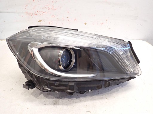 LAMPA FAR PREDNJI DESNI MERCEDES A-KLASA W176 2011- BI-XENON A1768201261