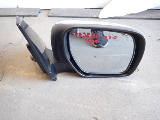 RETROVIZOR DESNA MITSUBISHI PAJERO IV 2007- 10PIN