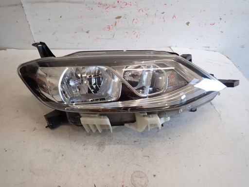 LAMPA FAR PREDNJI DESNI NISSAN PULSAR 2014-