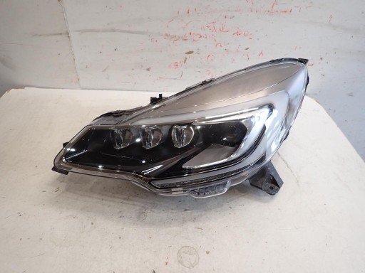 LAMPA FAR PREDNJI LIJEVI CITROEN DS3 REDIZAJN 2015- BI-XENON 9808065180