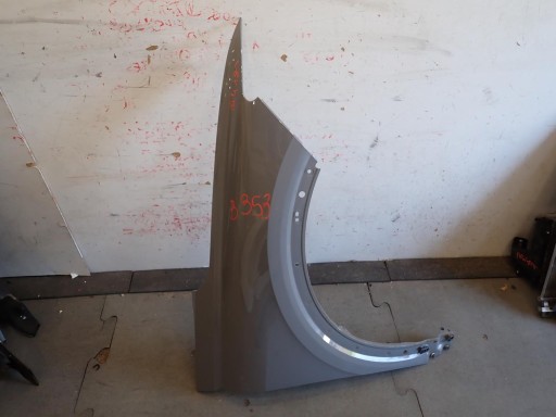 BLATOBRAN PREDNJI DESNI AUDI Q4 2018- 89A821106