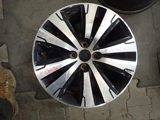 ALUMINIJSKA FELGA PEUGEOT CITROEN 4X108 ET29 7,5J 17