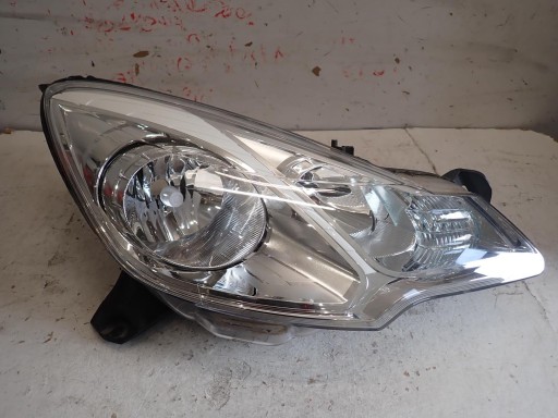 LAMPA FAR PREDNJI DESNI CITROEN C3 II DS3 2009-2016 9673814380