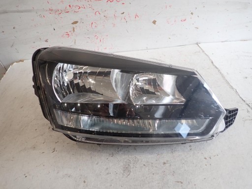 LAMPA FAR PREDNJI DESNI SKODA YETI REDIZAJN 2013- 5L1941016D