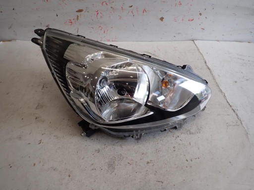 LAMPA FAR PREDNJI DESNI MITSUBISHI SPACE STAR II 2013-
