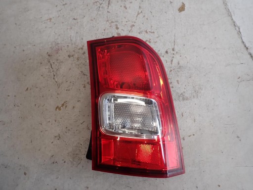 LAMPA FAR ZADNJI ZADNJA  DESNI SUZUKI IGNIS III 2016- 220-59343