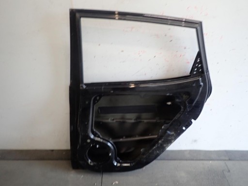 VRATA ZADNJI ZADNJA DESNA HYUNDAI IX20 2010-