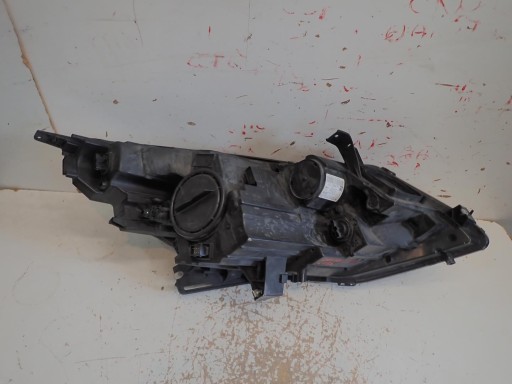 LAMPA FAR PREDNJI LIJEVI OPEL ZAFIRA C 2012- LAMPA FAR PREDNJI LIJEVI OPEL ZAFIRA C 2012-