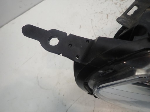 LAMPA FAR PREDNJI DESNI PEUGEOT EXPERT III 16- BI-XENON