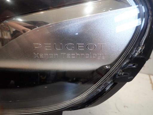 LAMPA FAR PREDNJI LIJEVI PEUGEOT EXPERT III 2016- BI-XENON