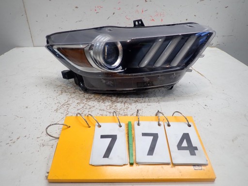 LAMPA FAR PREDNJI DESNI FORD MUSTANG VI 2015- BI-XENON