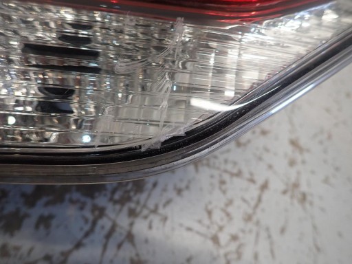 LAMPA FAR ZADNJI ZADNJA  LIJEVI SUBARU FORESTER V 2018- LED