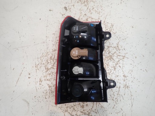 LAMPA FAR ZADNJI ZADNJA  DESNI JEEP PATRIOT 2006-