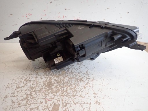 LAMPA FAR PREDNJI LIJEVI FORD ECOSPORT REDIZAJN 2017- XENON