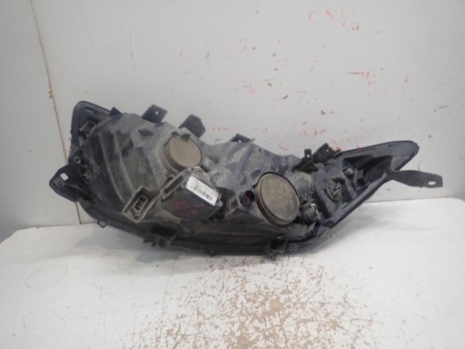 LAMPA FAR PREDNJI DESNI IVECO DAILY 2014-