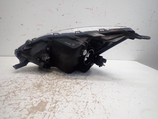 LAMPA FAR PREDNJI DESNI MITSUBISHI SPACE STAR II 2013-
