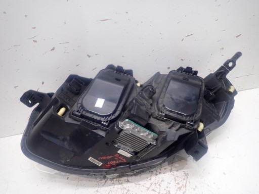 LAMPA FAR PREDNJI DESNI PEUGEOT EXPERT III 16- BI-XENON