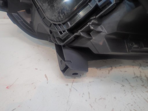 LAMPA FAR PREDNJI LIJEVI OPEL ZAFIRA D REDIZAJN 2019- BI-XENON