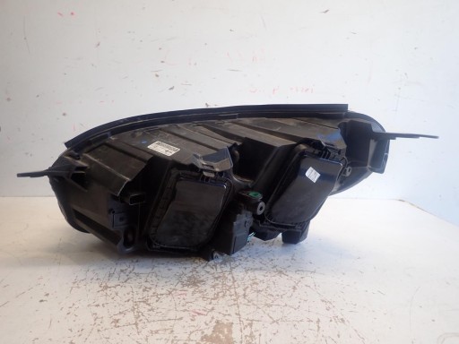 LAMPA FAR PREDNJI DESNI OPEL ZAFIRA D 2020- BI-XENON LAMPA FAR PREDNJI DESNI OPEL ZAFIRA D 2020- BI-XENON