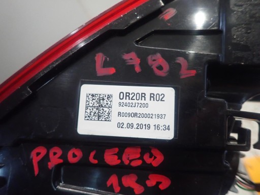 LAMPA FAR ZADNJI ZADNJA  DESNI KIA PROCEED PRO CEED III 18-