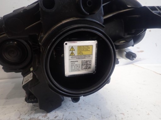 LAMPA FAR PREDNJI DESNI FORD ECOSPORT REDIZAJN 2017- XENON