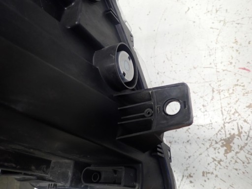LAMPA FAR PREDNJI DESNI MERCEDES SPRINTER W910 FULL LED